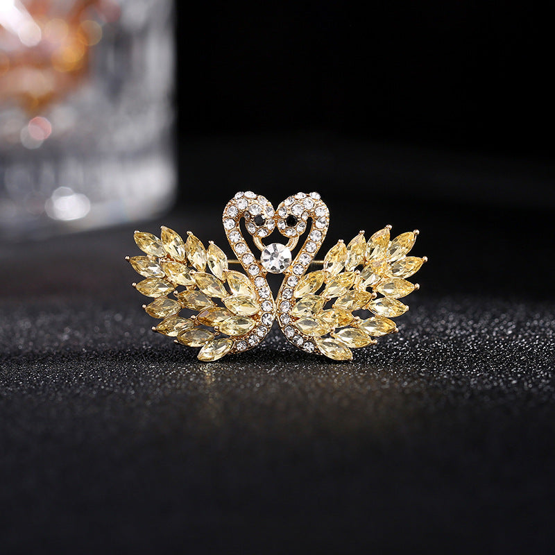 Full diamond swan brooch women's high-end exquisite anti-exposure brooch suit accessories corsage